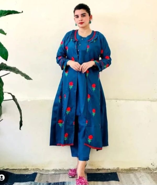 Silk Fancy Gown 3-Piece Set – Elegant & Timeless