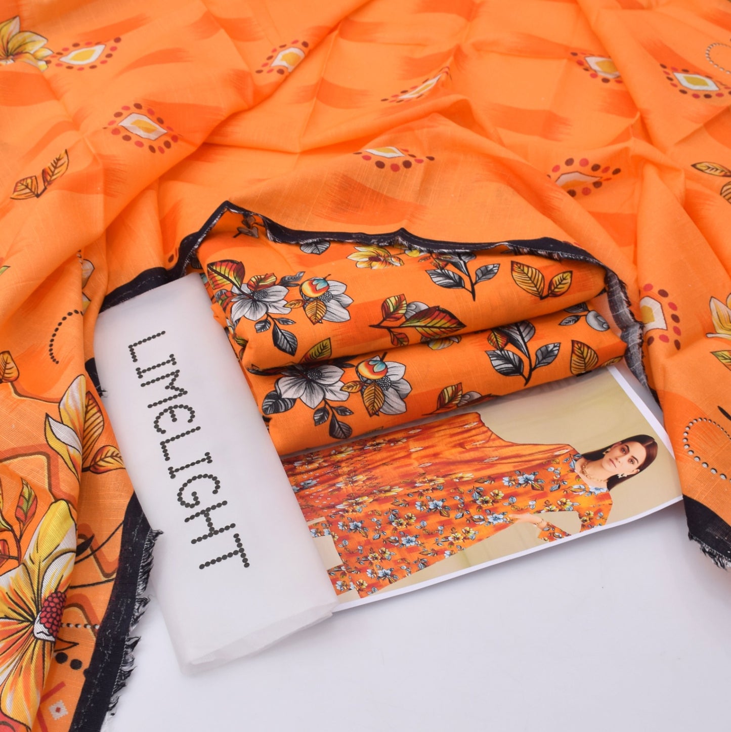 LIMELIGHT – Khaddar All-Over Printed Unstitched 3-Piece Suit