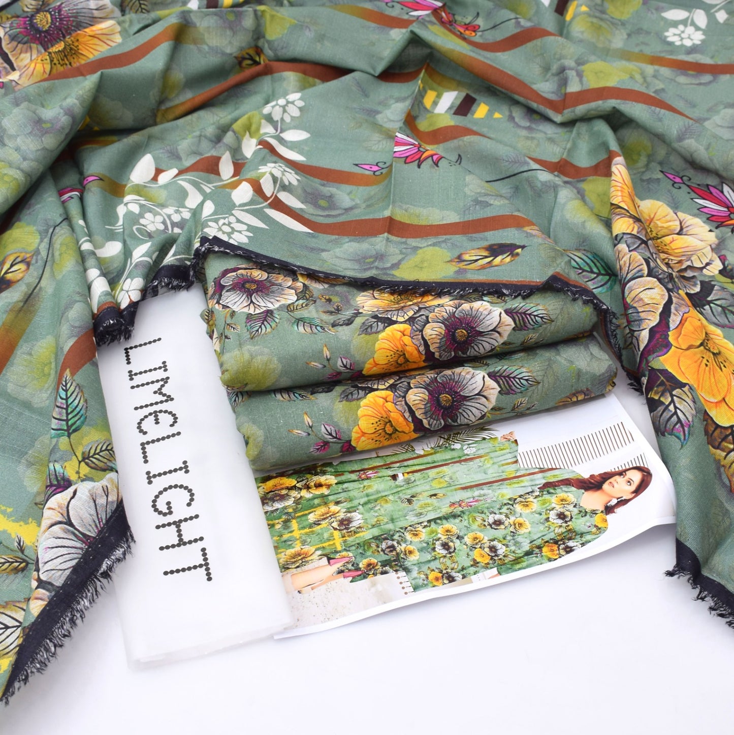 LIMELIGHT – Khaddar All-Over Printed Unstitched 3-Piece Suit